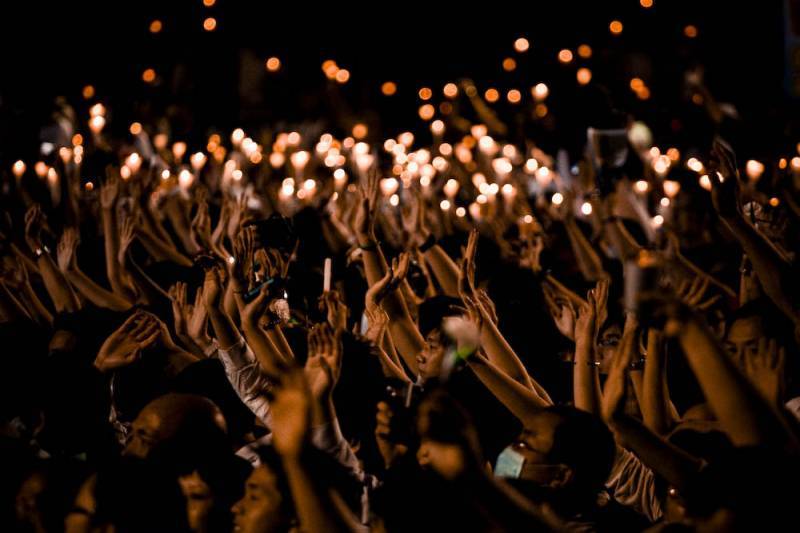 Candlelight-Vigil.jpg