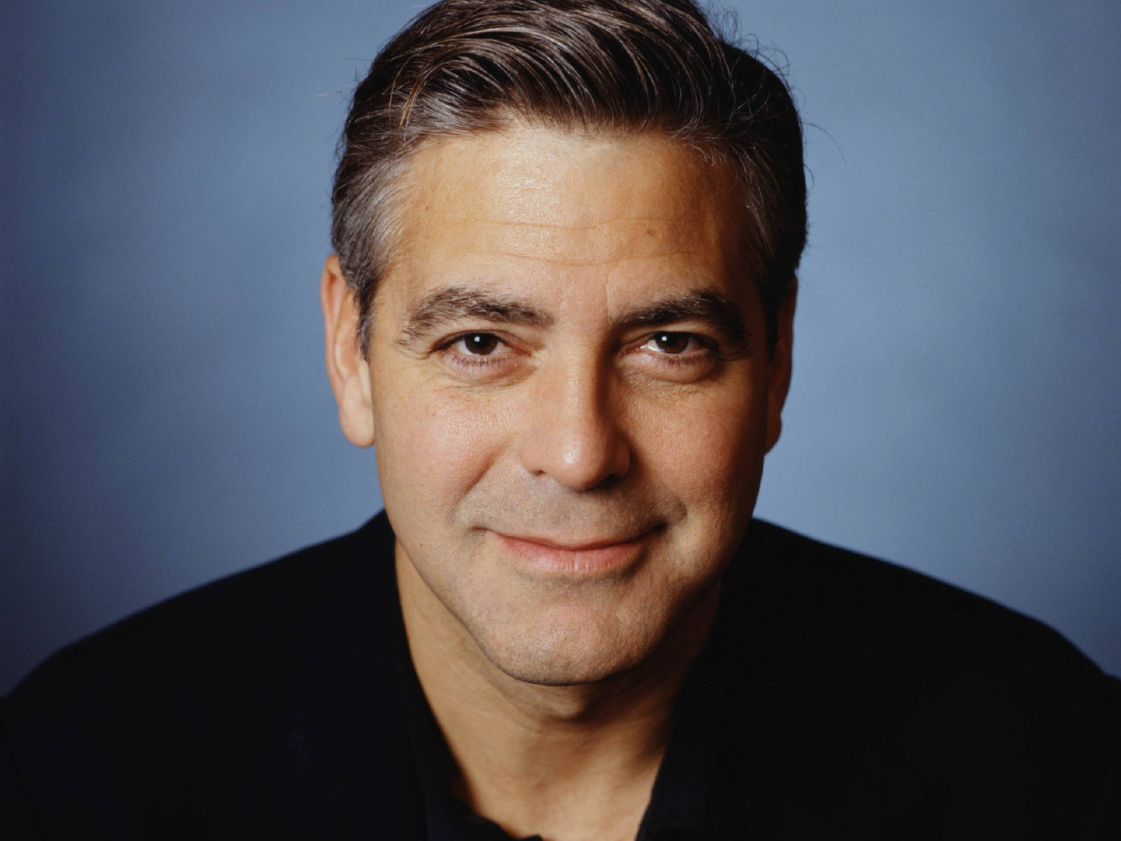http://www.armradio.am/en/wp-content/uploads/2013/09/George-Clooney.jpg