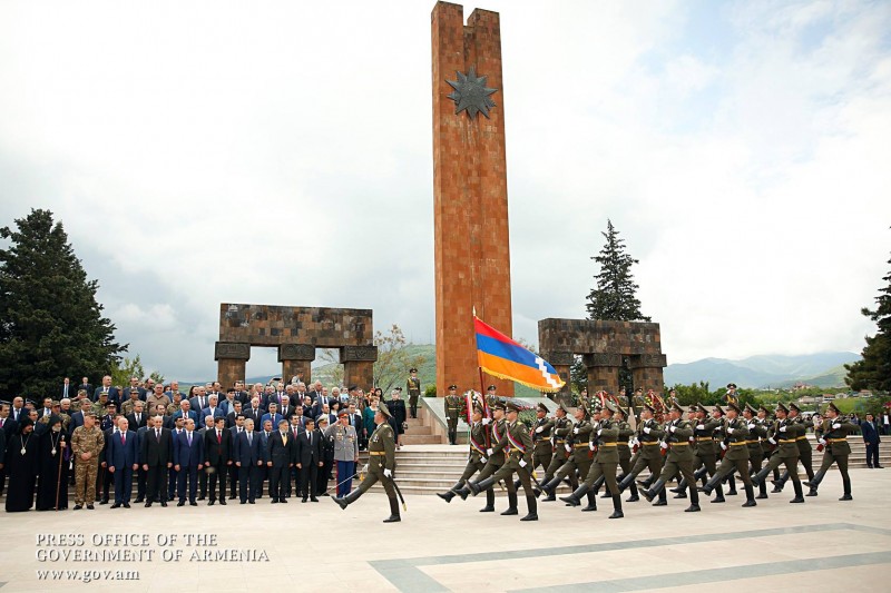 Hovik Abrahamyan Karabakh 7