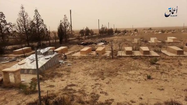 ISIS-cemetery-2